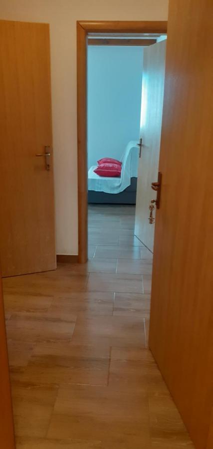 Kelk Loznati Apartment ภายนอก รูปภาพ