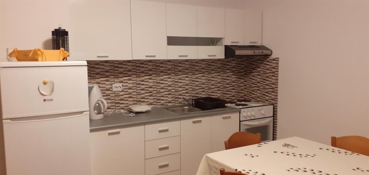 Kelk Loznati Apartment ภายนอก รูปภาพ